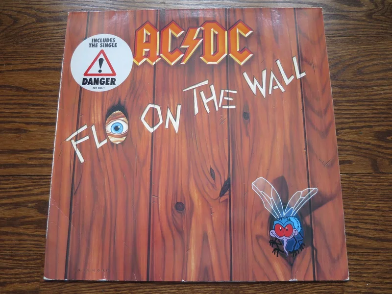 AC/DC - Fly On The Wall