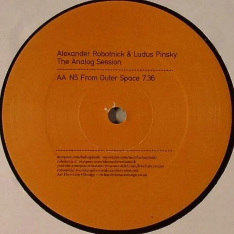 Alexander Robotnick | The Analog Session