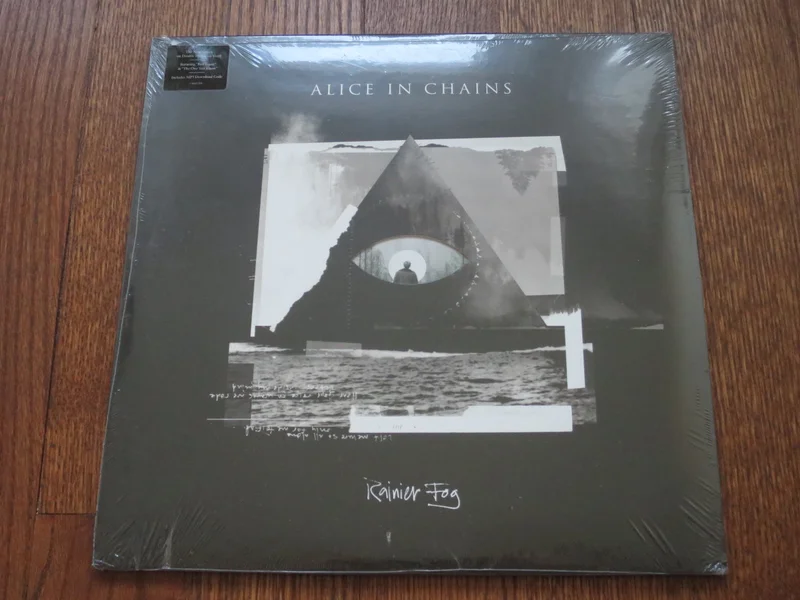 Alice In Chains - Rainier Fog