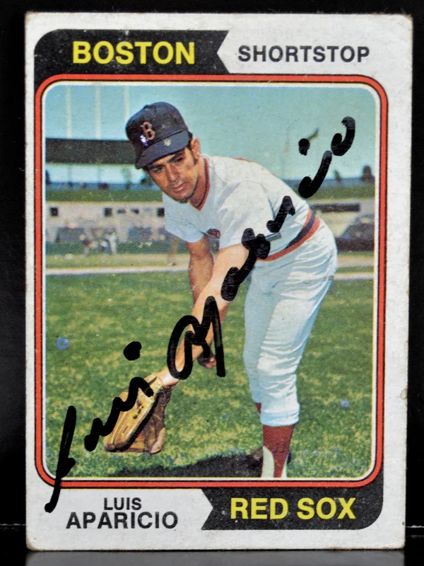 Aparicio, Luis - 1974 Topps Autograph