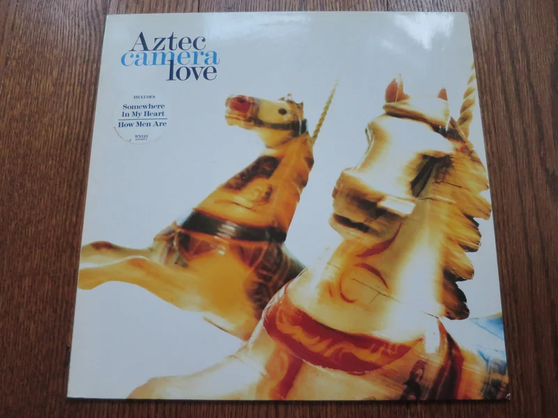 Aztec Camera - Love