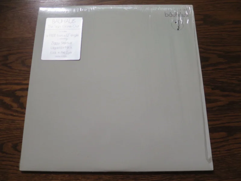 Bauhaus - The Sky's Gone Out/Ziggy Stardust