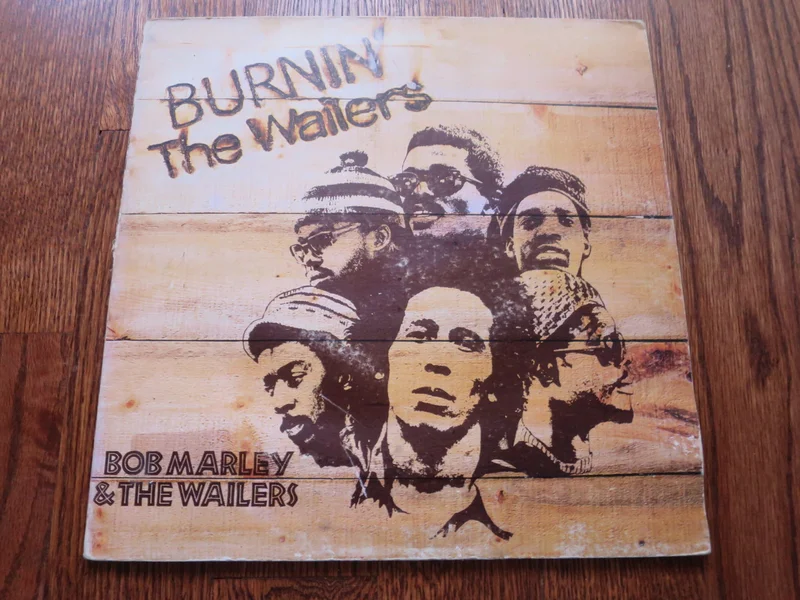 Bob Marley & The Wailers - Burnin'