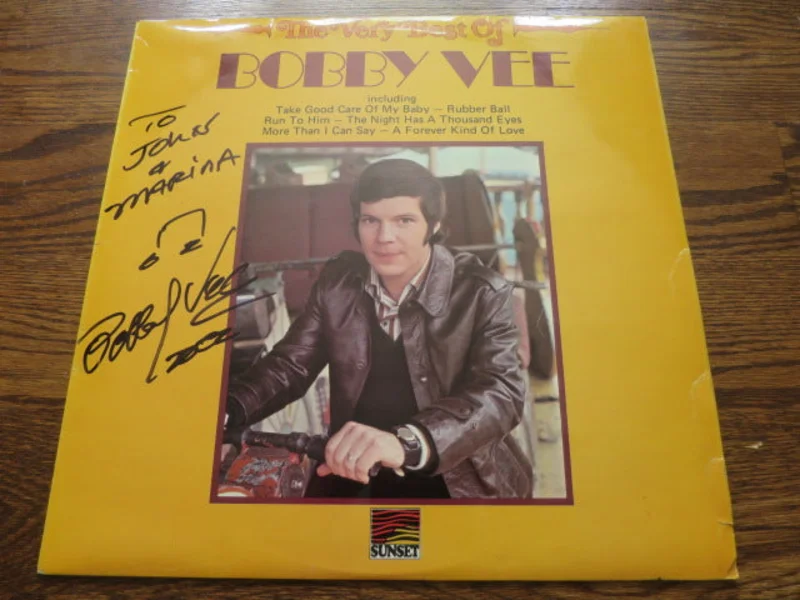 Bobby Vee - The Very Best Of Bobby Vee (signed)