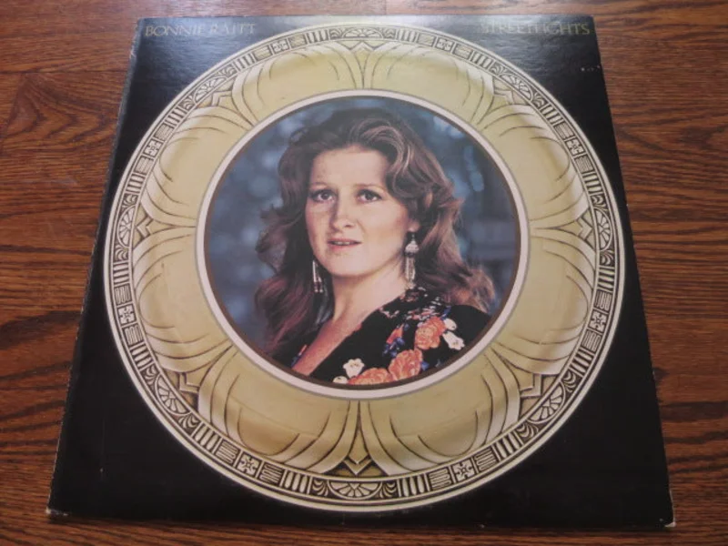 Bonnie Raitt - Streetlights