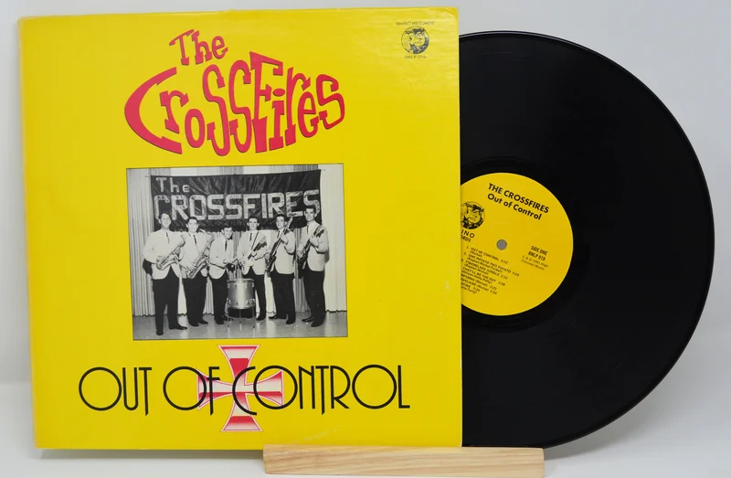 Crossfires, The - Out Of Control