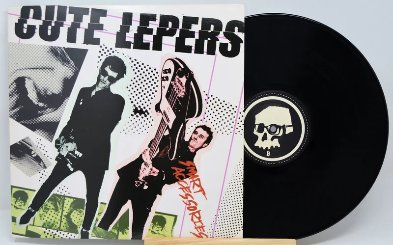 Cute Lepers - Smart Accessories