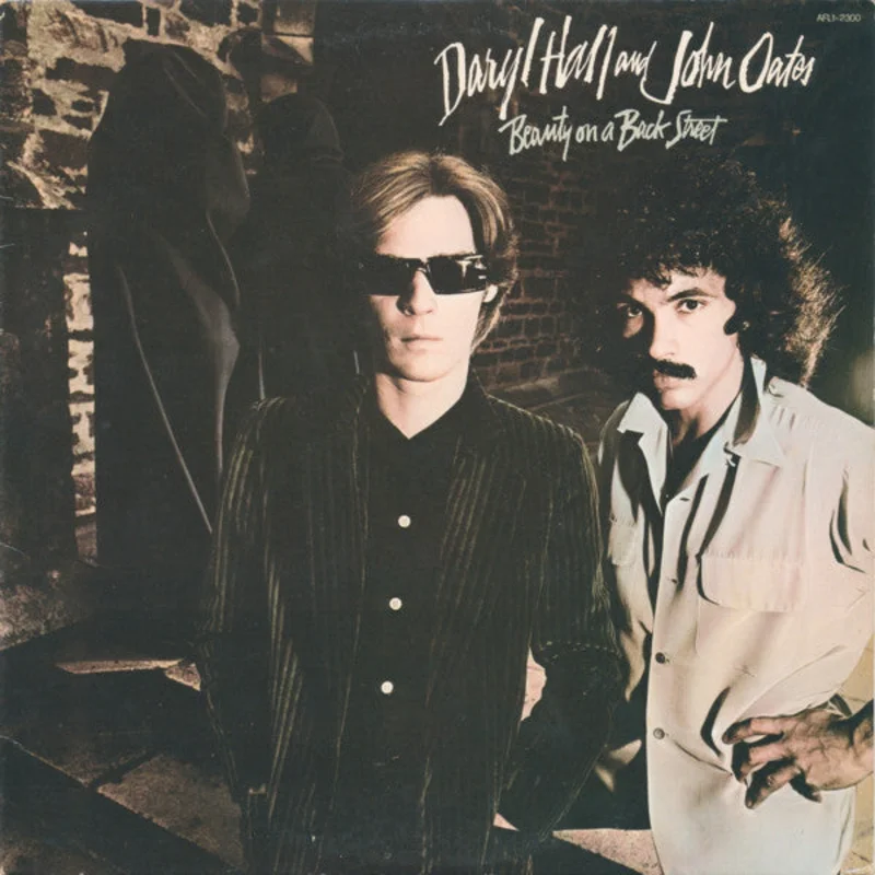 Daryl Hall & John Oates-Beauty On A Back Street LP