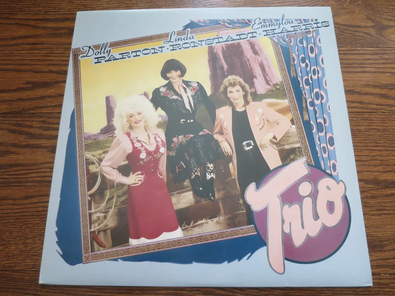 Dolly Parton, Linda Ronstadt, Emmylou Harris - Trio