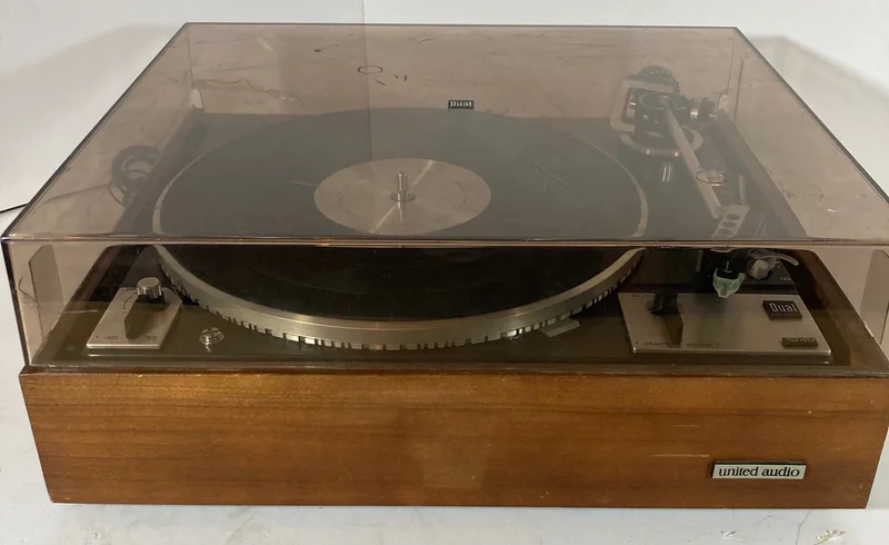 Dual 1249 Turntable