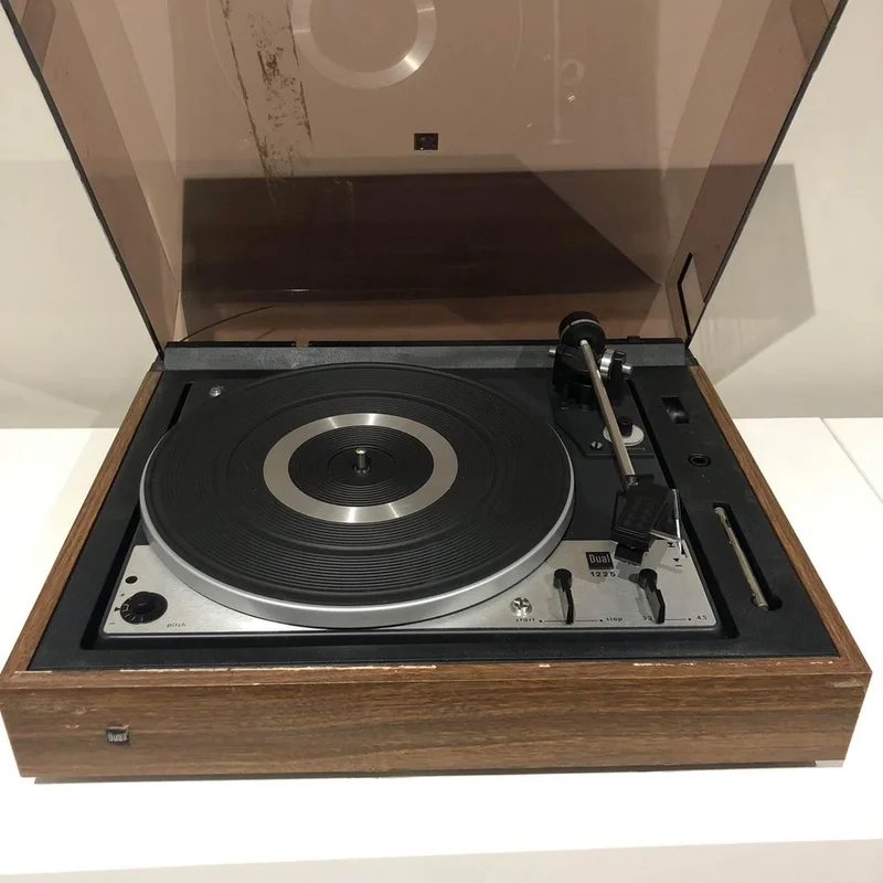 Dual Model No. 1225 Turntable