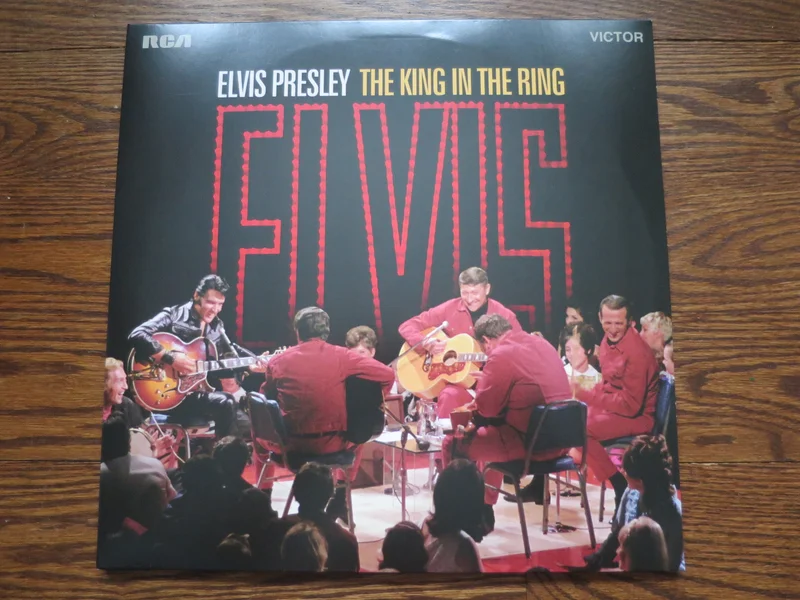 Elvis Presley - The King In The Ring