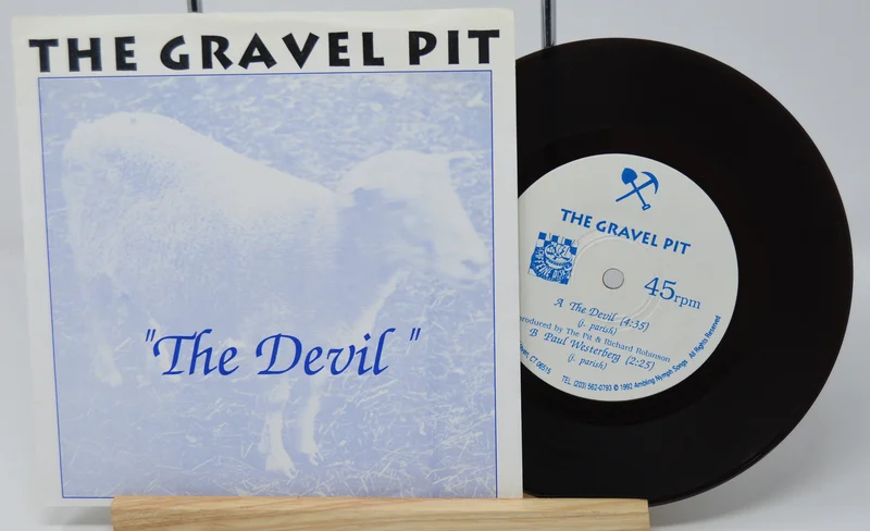 Gravel Pit, The - The Devil