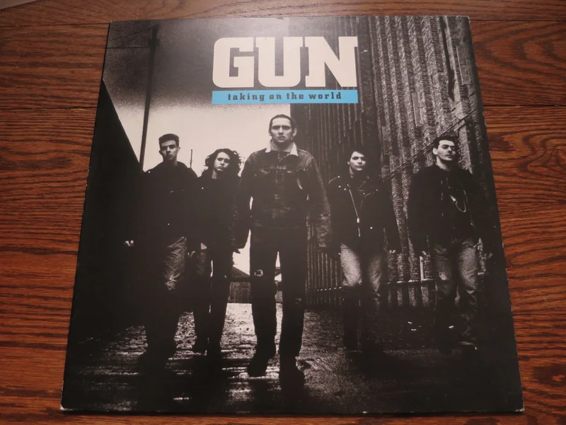 Gun - Taking On The World