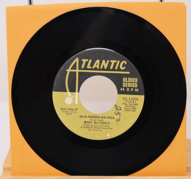 Iron Butterfly In-A-Gadda-Da-Vida