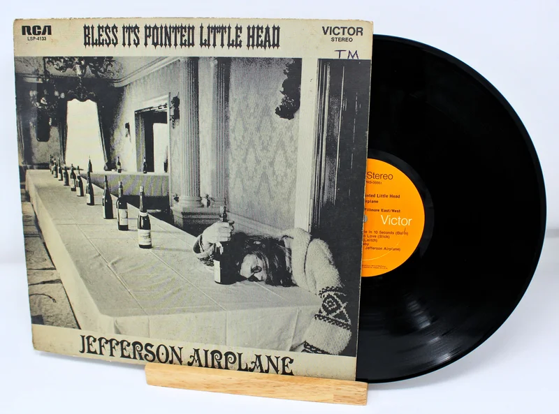 Jefferson Airplane - Bless Its Pointed Little Head