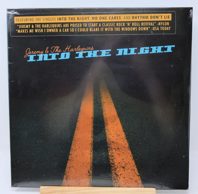 Jeremy & The Harlequins - Into The Night