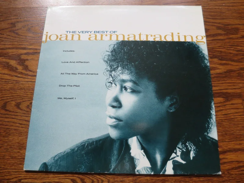 Joan Armatrading - The Very Best of Joan Armatrading