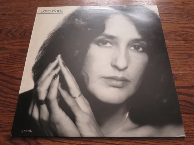 Joan Baez - Honest Lullaby