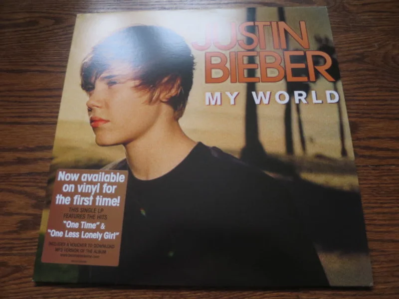 Justin Bieber - My World