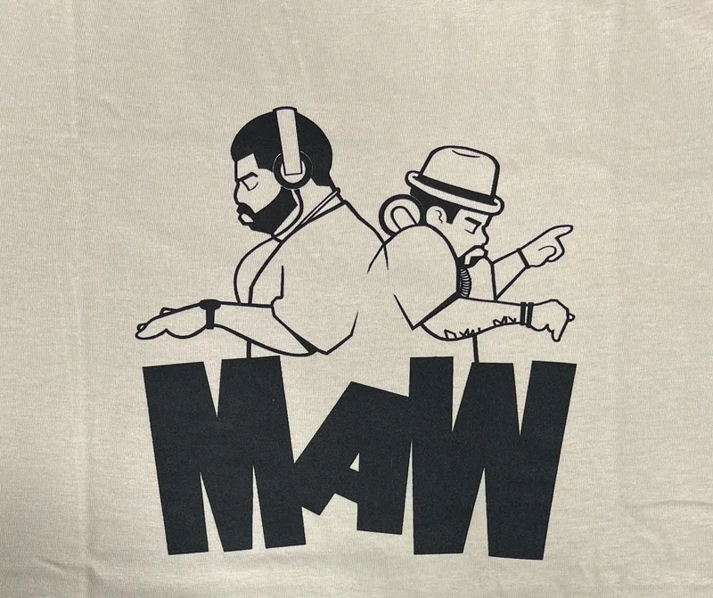Kenlou Maw Tee Beige / Black