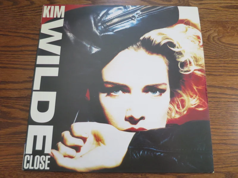 Kim Wilde - Close