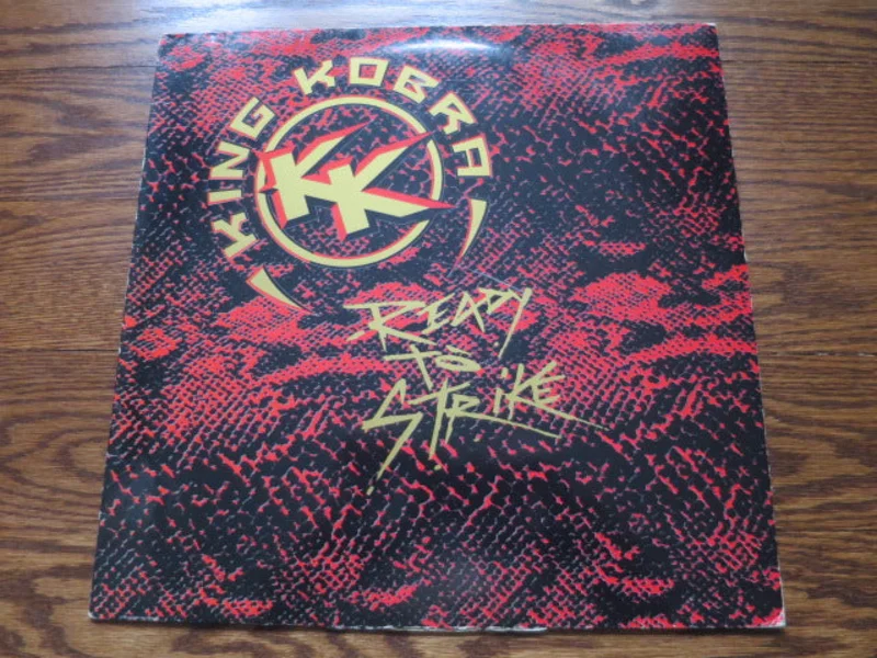 King Kobra - Ready To Strike