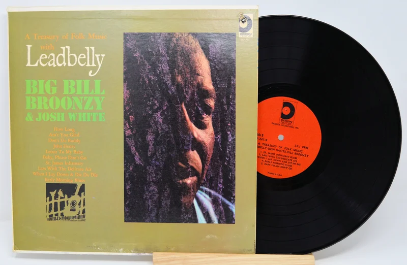Leadbelly / Broonzy / White - Treasury of Folk Music