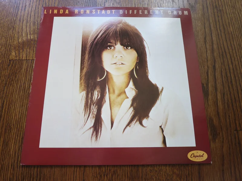 Linda Ronstadt - Different Drum