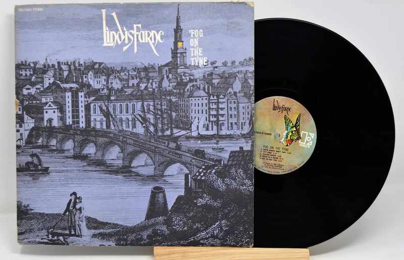 Lindisfarne - Fog On The Tyne