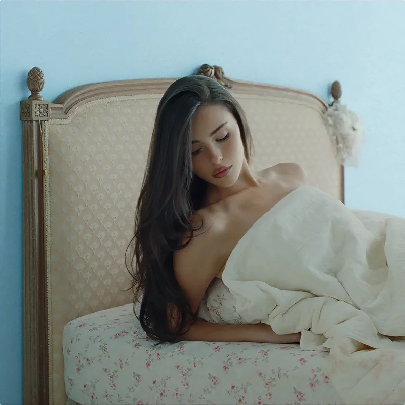 Madison Beer - Locket [Limited Dusty Blue Vinyl, Alt Cover]