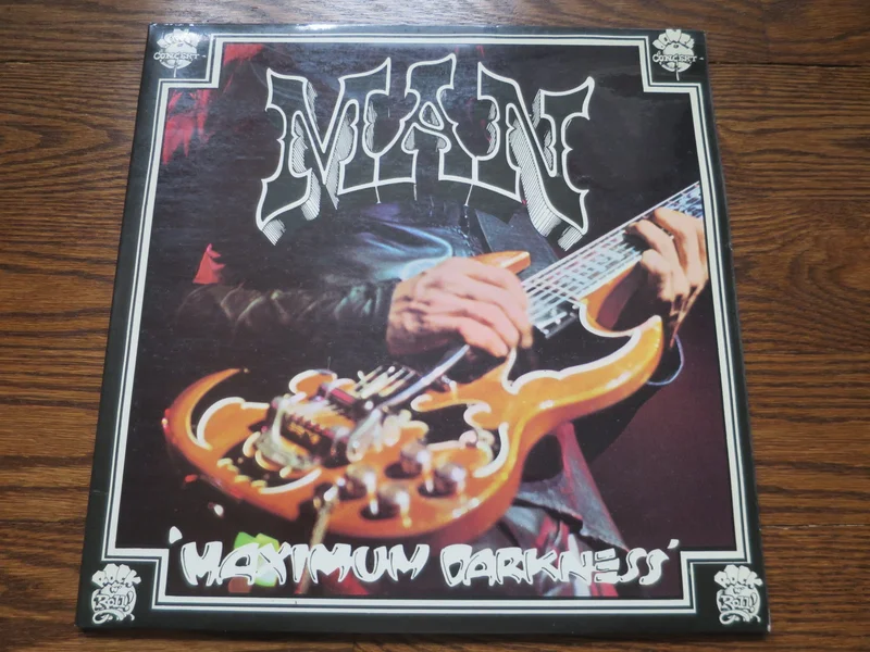 Man - Maximum Darkness