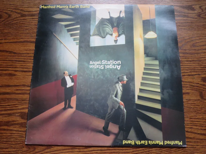 Manfred Mann's Earth Band - Angel Station