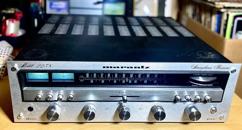 Marantz Model 2238 stereophonic Receiver!Sounds amazing, super clean!! In store pick up only.  In store demo available per request.