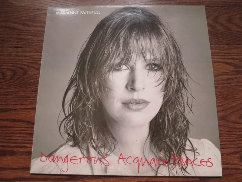 Marianne Faithfull - Dangerous Acquaintances