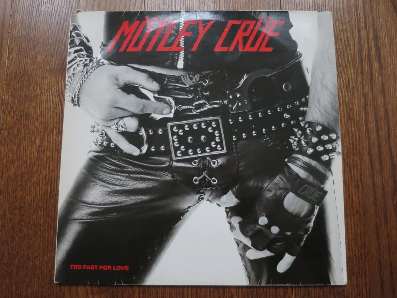 Motley Crue - Too Fast For Love