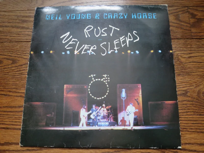 Neil Young - Rust Never Sleeps