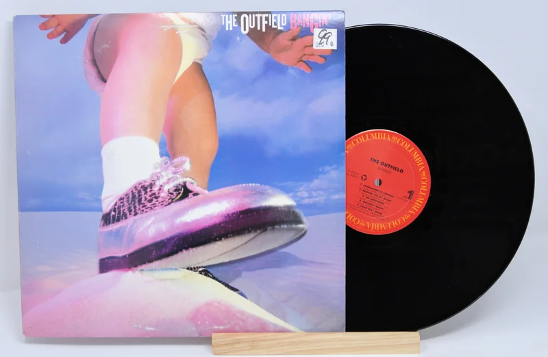 Outfield - Voices Of Babylon