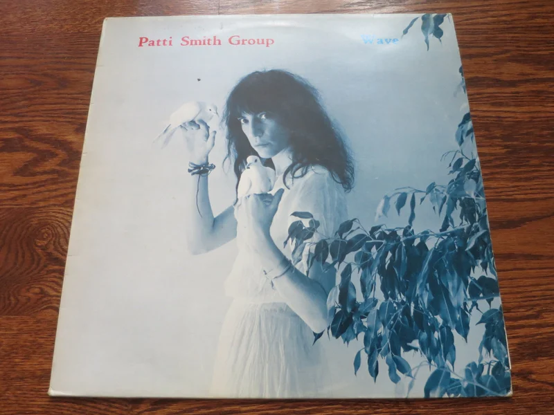 Patti Smith Group - Wave