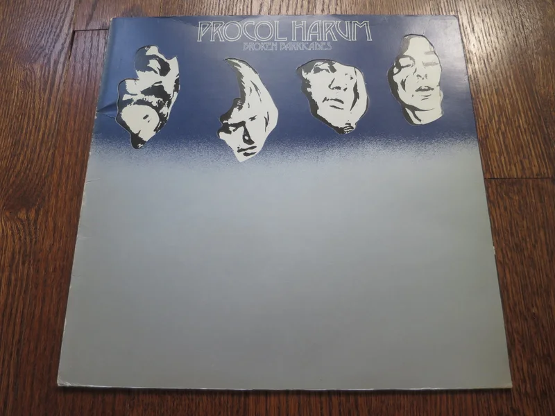 Procol Harum - Broken Barricades