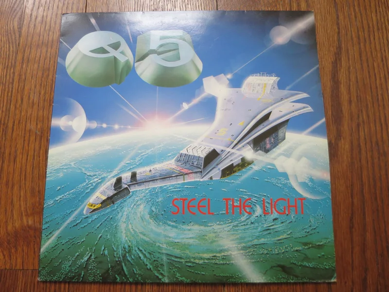 Q5 - Steel The Light
