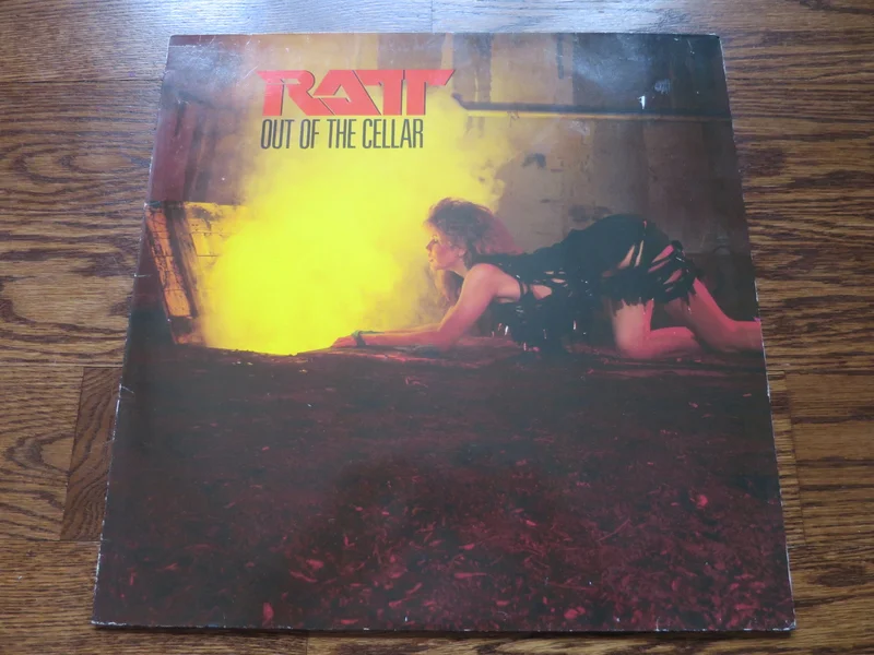 Ratt - Our Of The Cellar