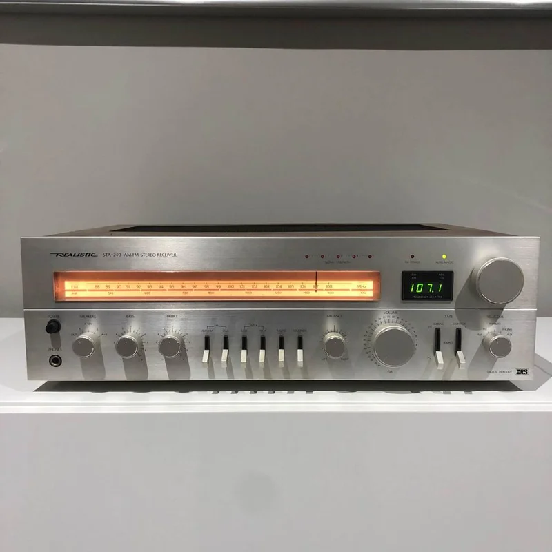 Realistic Model No. STA-240 Stereo Receiver