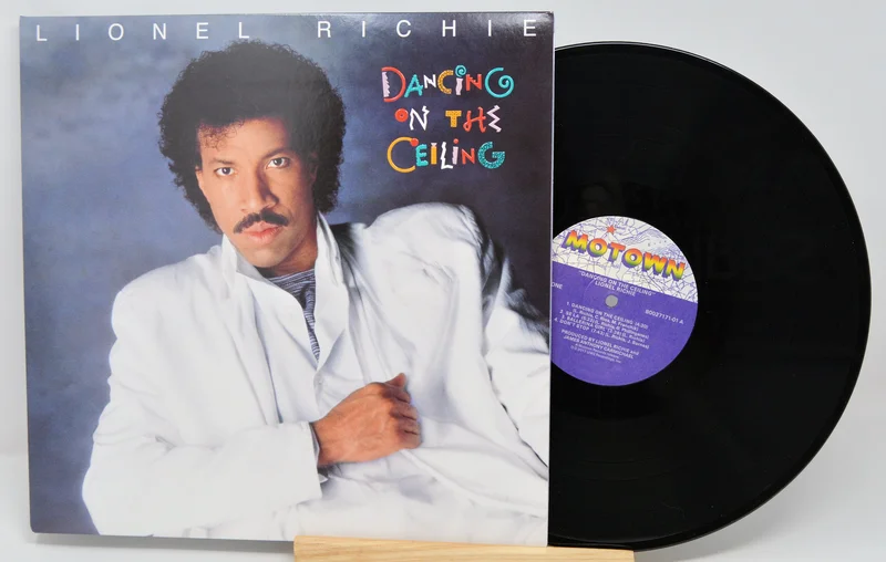 Richie, Lionel - Dancing On The Ceiling