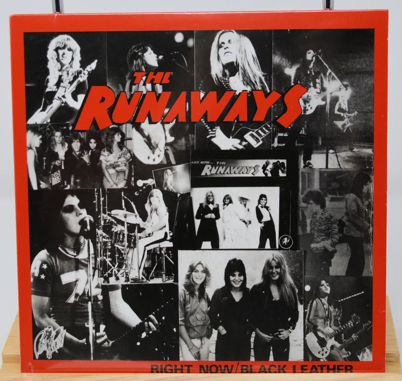 Runaways, The - Right Now / Black Leather