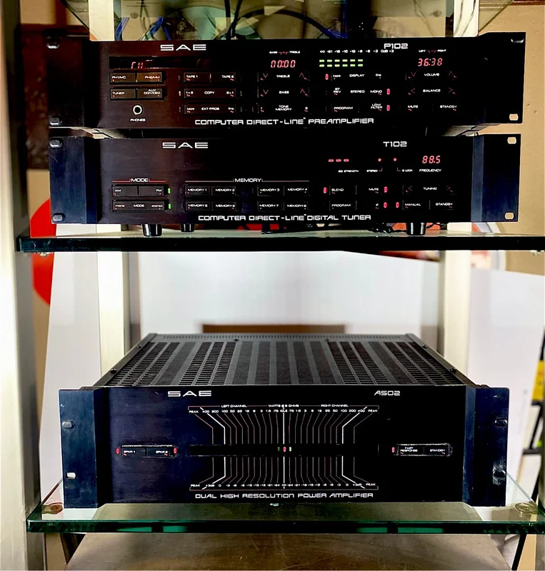 SAE 3 piece, Pre Amp, Line Tuner & Power Amp