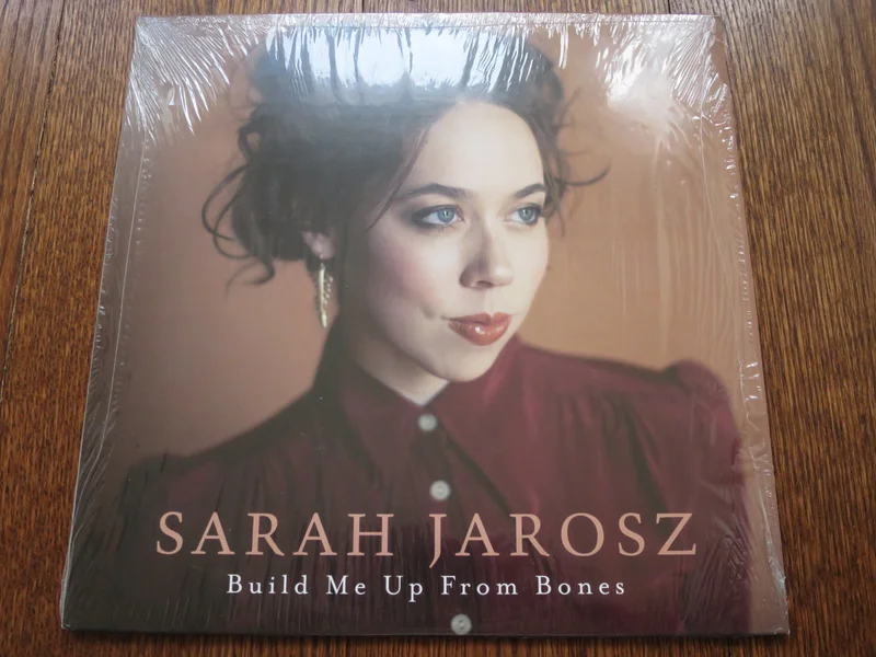 Sarah Jarosz - Build Me Up From Bones