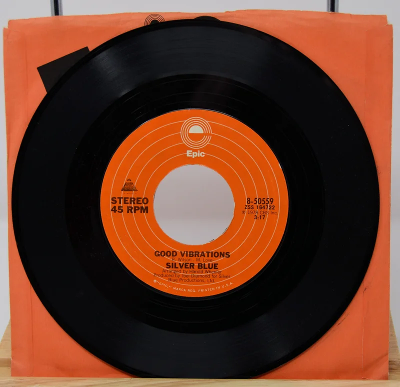 Silver Blue - Good Vibrations