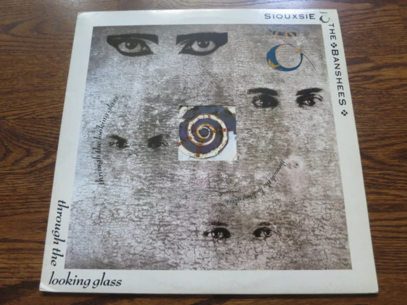 Siouxsie And The Banshees - Through The Looking Glass