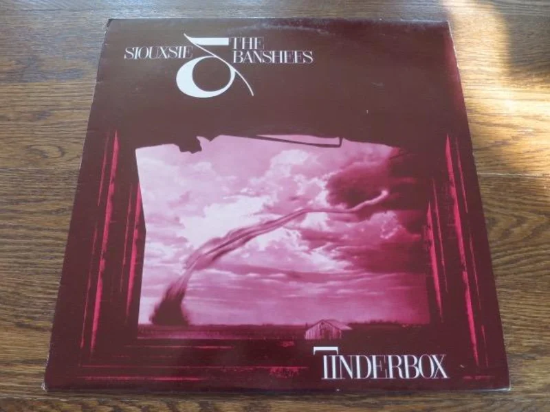 Siouxsie & The Banshees - Tinderbox